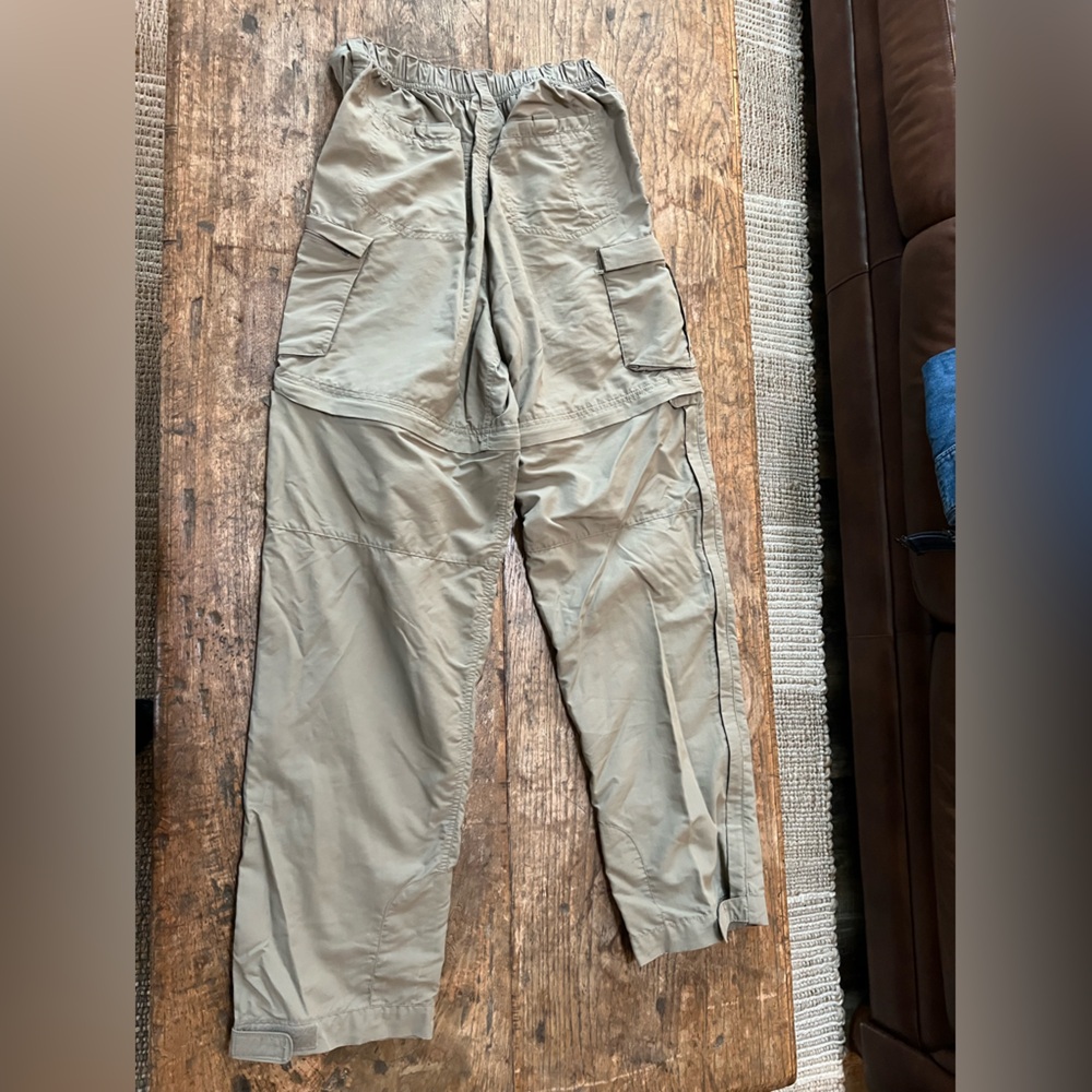 REI Hiking Pants Convertible Shorts Women’s 6 Cargo Pockets Adjustable Waist
